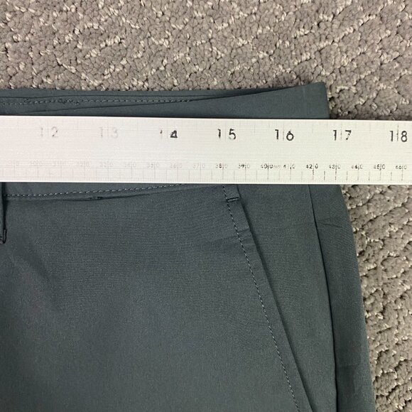 J. CREW Tech Pants Men's 31 x 30 Fits 33.5 x 29.5 Slim Fit Gray Chino Flex AA712 - Picture 11 of 15
